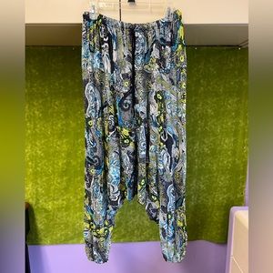Women’s pattern Harem Pants